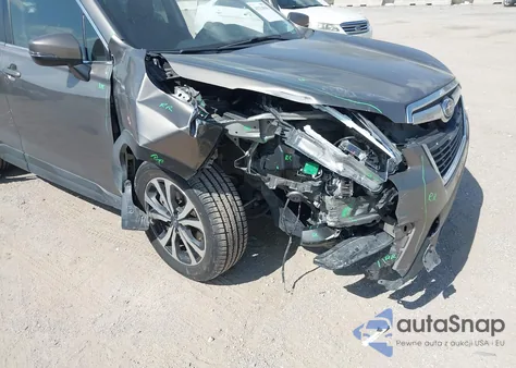 2020 Subaru Forester Limited from USA, damaged, VIN JF2SKAUC6LH565356